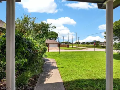 Exterior - 7701 S 24th, Fort Smith, AR 72908 photo 8 of 16