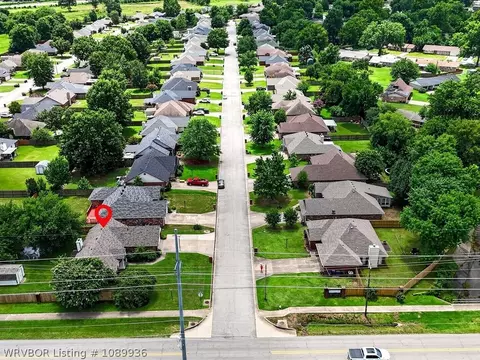 View/Area - 7701 S 24th, Fort Smith, AR 72908 photo 3 of 7