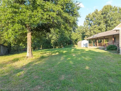 Exterior - 4716 Cobblestone Rd, Huntington, AR 72940 photo 5 of 5
