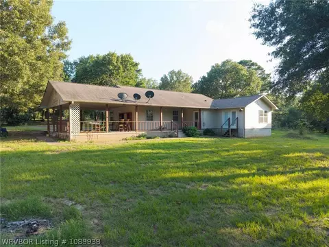 Exterior - 4716 Cobblestone Rd, Huntington, AR 72940 photo 4 of 5