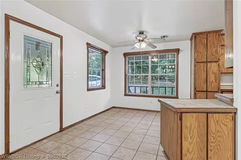 Entry Way - 4716 Cobblestone Rd, Huntington, AR 72940 photo 1 of 3