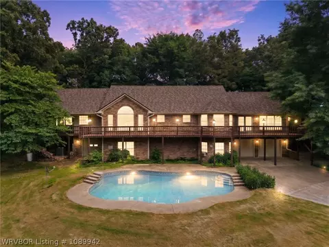 8510 Fairview Rd, Mulberry, AR 72947
