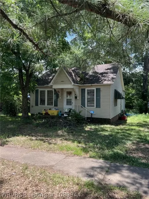 470 W Main St, Booneville, AR 72927