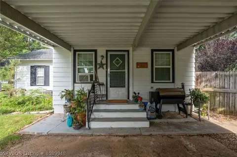 902 F St, Barling, AR 72923 photo 17
