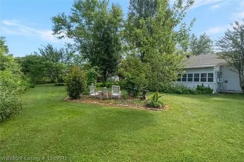 902 F St, Barling, AR 72923 photo 12