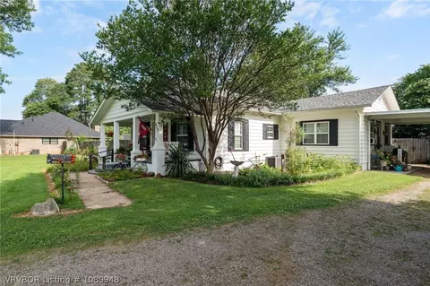 902 F St, Barling, AR 72923 photo 5