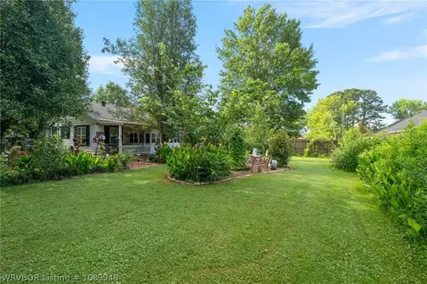 902 F St, Barling, AR 72923 photo 11
