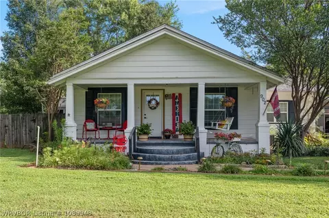902 F St, Barling, AR 72923 photo 1