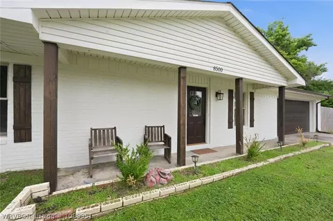 Exterior - 8500 S 35th Ter, Fort Smith, AR 72908 photo 2 of 7