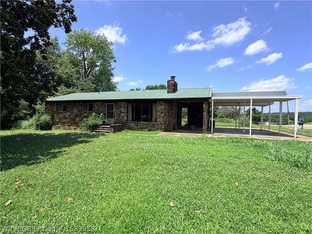 203 N Stacy St, Gans, OK 74936