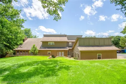 Exterior - 4111 Cruce Hill Dr, Fort Smith, AR 72901 photo 2 of 10
