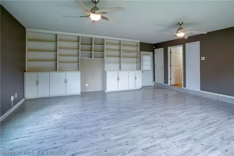 Living - 4111 Cruce Hill Dr, Fort Smith, AR 72901 photo 8 of 8