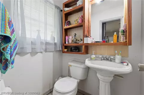 Bath - 3635 Willow St, Fort Smith, AR 72904 photo 2 of 2