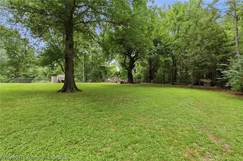 Exterior - 3635 Willow St, Fort Smith, AR 72904 photo 5 of 6