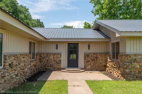5453 E State Highway 10, Booneville, AR 72927