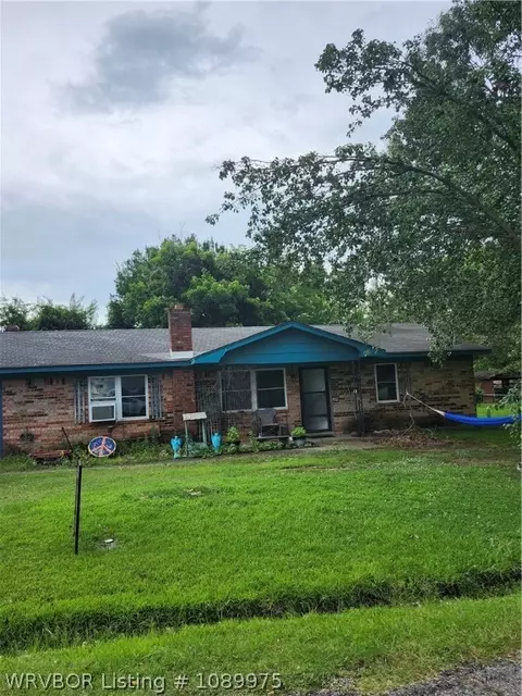 1200 10th St, Stigler, OK 74462