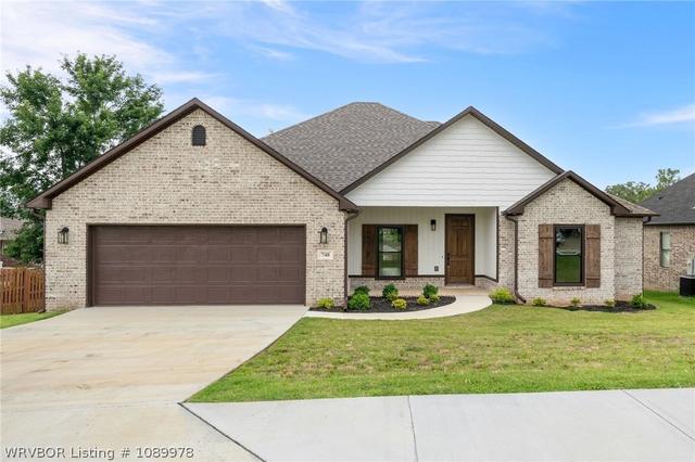 740 Powderhorn Cir, Van Buren, AR 72956