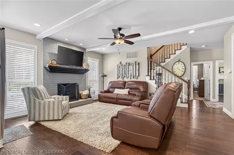 Living - 6300 E Rye Hill Rd, Fort Smith, AR 72916 photo 2 of 2