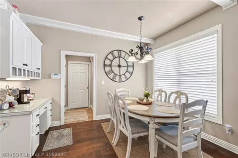 Dining - 6300 E Rye Hill Rd, Fort Smith, AR 72916 photo 2 of 3