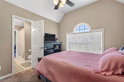 Bedroom - 6300 E Rye Hill Rd, Fort Smith, AR 72916 photo 7 of 9
