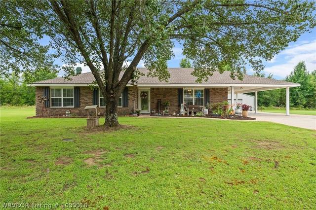 463677 E 1044 Loop, Sallisaw, OK 74955
