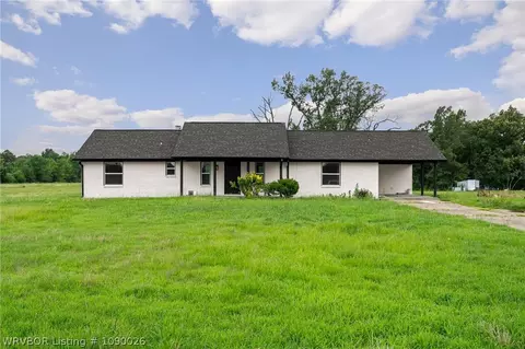 4842 Oak Grove Ter, Van Buren, AR 72956