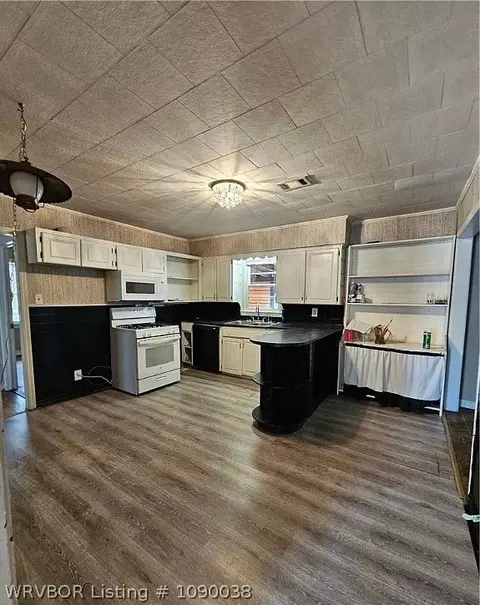 406 E Rosedale St, Paris, AR 72855 photo 11