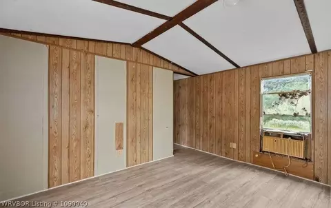 Bedroom - 1388 Diamond Rd, Waldron, AR 72958 photo 5 of 5