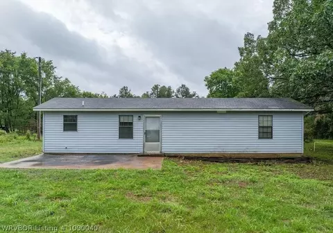 Exterior - 1388 Diamond Rd, Waldron, AR 72958 photo 2 of 2