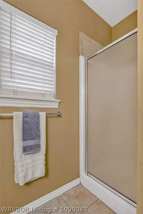 Bath - 3425 Eagle Dr, Greenwood, AR 72936 photo 5 of 5