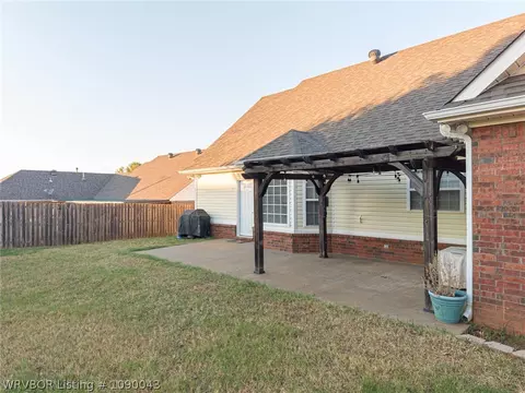 Exterior - 3425 Eagle Dr, Greenwood, AR 72936 photo 11 of 13