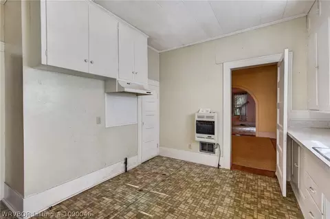 310 E Klan St, Paris, AR 72855 photo 12