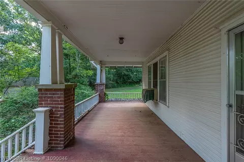 310 E Klan St, Paris, AR 72855 photo 2