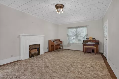 310 E Klan St, Paris, AR 72855 photo 8