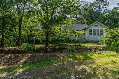 310 E Klan St, Paris, AR 72855 photo 29