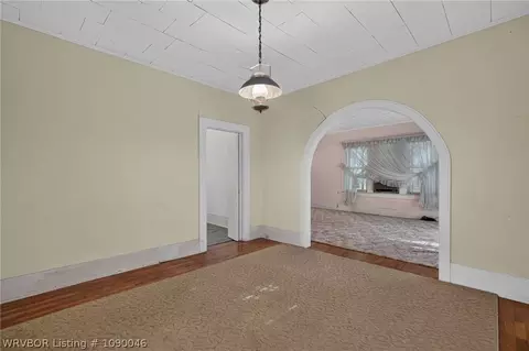 310 E Klan St, Paris, AR 72855 photo 9