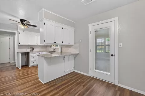 8612 Harvard Dr, Fort Smith, AR 72908 photo 9