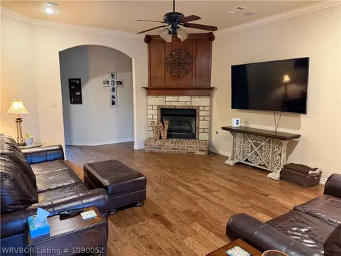 Living - 8501 Reata St, Fort Smith, AR 72916 photo 1 of 1