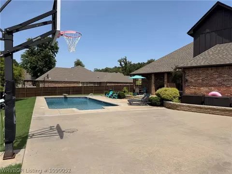 Exterior - 8501 Reata St, Fort Smith, AR 72916 photo 11 of 11