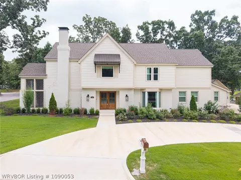 9801 Wellington Way, Fort Smith, AR 72908