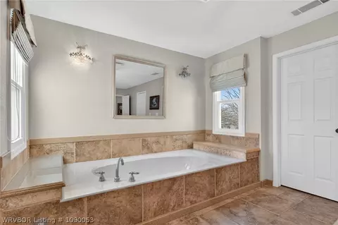 Bath - 9801 Wellington Way, Fort Smith, AR 72908 photo 5 of 8