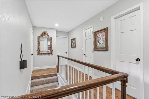 Entry Way - 9801 Wellington Way, Fort Smith, AR 72908 photo 4 of 5