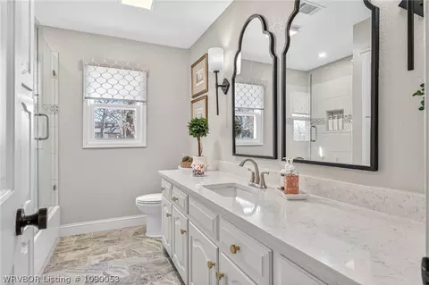 Bath - 9801 Wellington Way, Fort Smith, AR 72908 photo 7 of 8