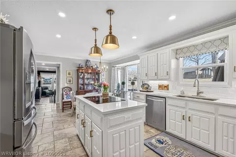 Kitchen - 9801 Wellington Way, Fort Smith, AR 72908 photo 6 of 8