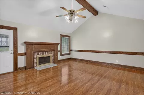 Living - 3004 S 99th St, Fort Smith, AR 72903 photo 4 of 5