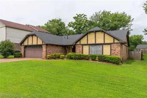 3004 S 99th St, Fort Smith, AR 72903