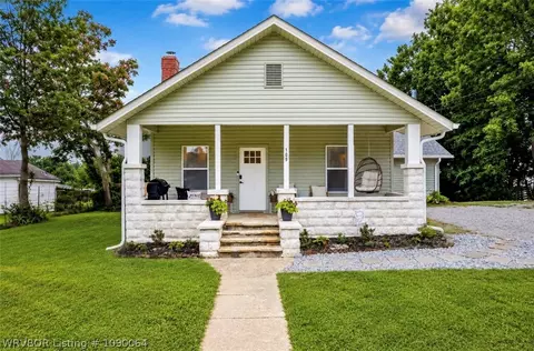 109 W Dorcus St, Roland, OK 74954