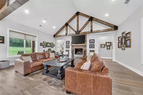 Living - 8300 Bear Hollow Rd, Fort Smith, AR 72916 photo 4 of 4
