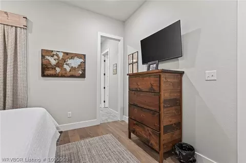 Bedroom - 8300 Bear Hollow Rd, Fort Smith, AR 72916 photo 4 of 9