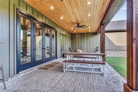 Exterior - 8300 Bear Hollow Rd, Fort Smith, AR 72916 photo 7 of 17
